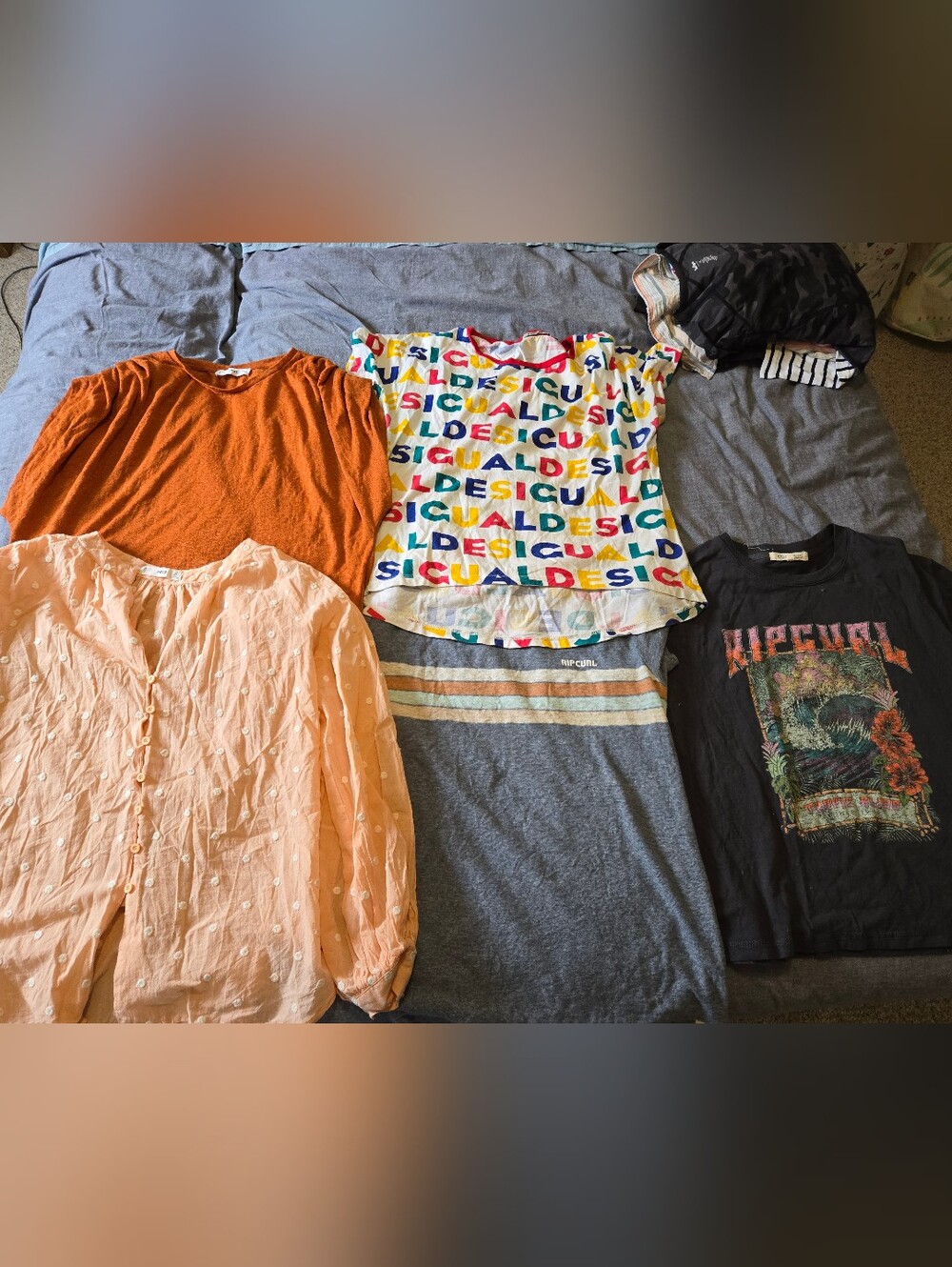 Bundle Woman Tops Size M